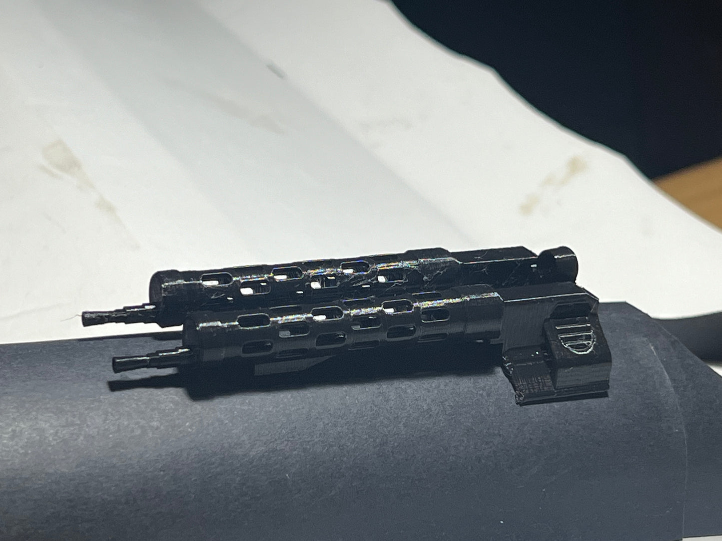 Scale machine guns