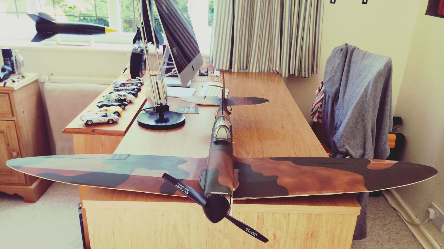 FT Spitfire (1080mm)